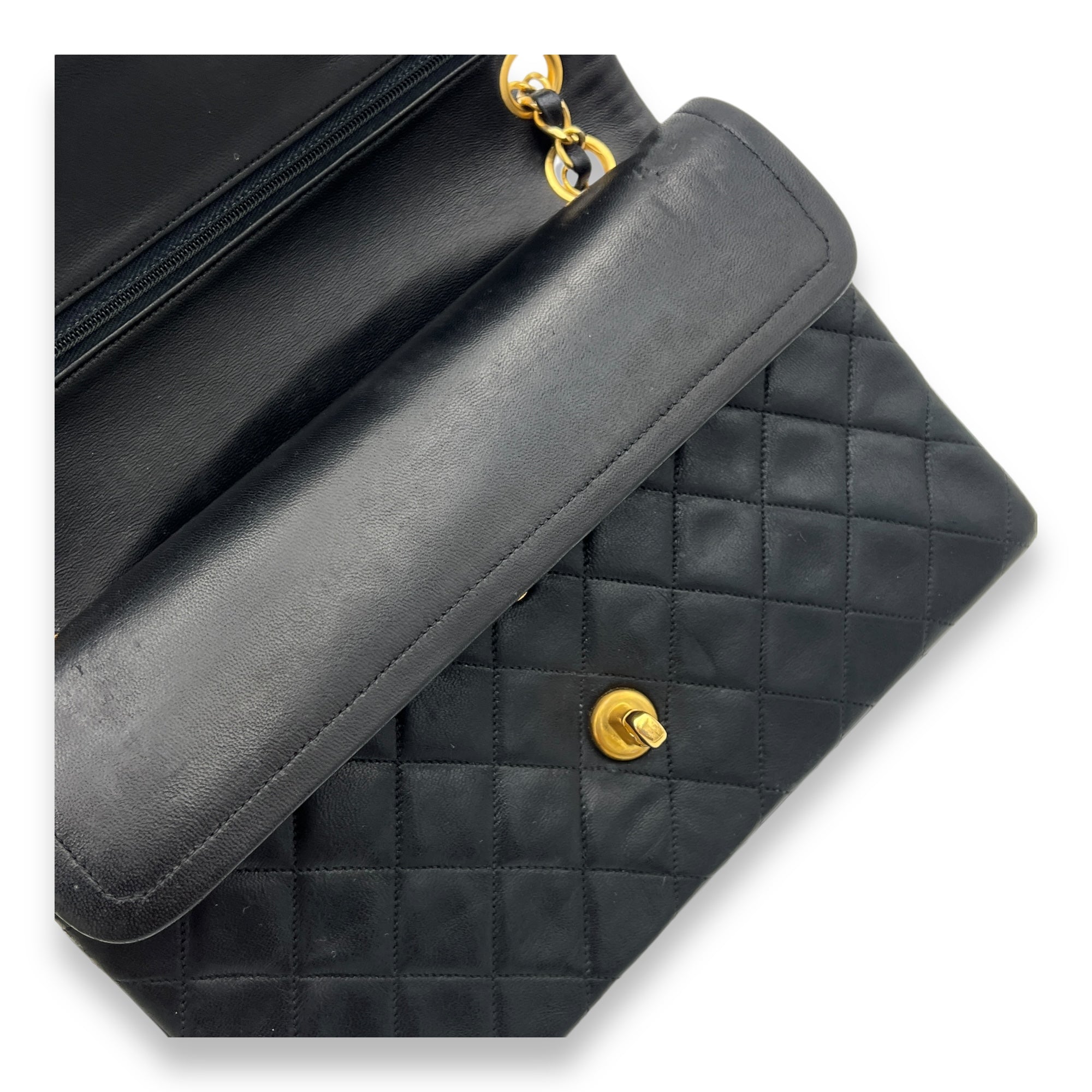 Classic Shoulder Bag Medium Black in Lambskin, Gold hardware - Image 13