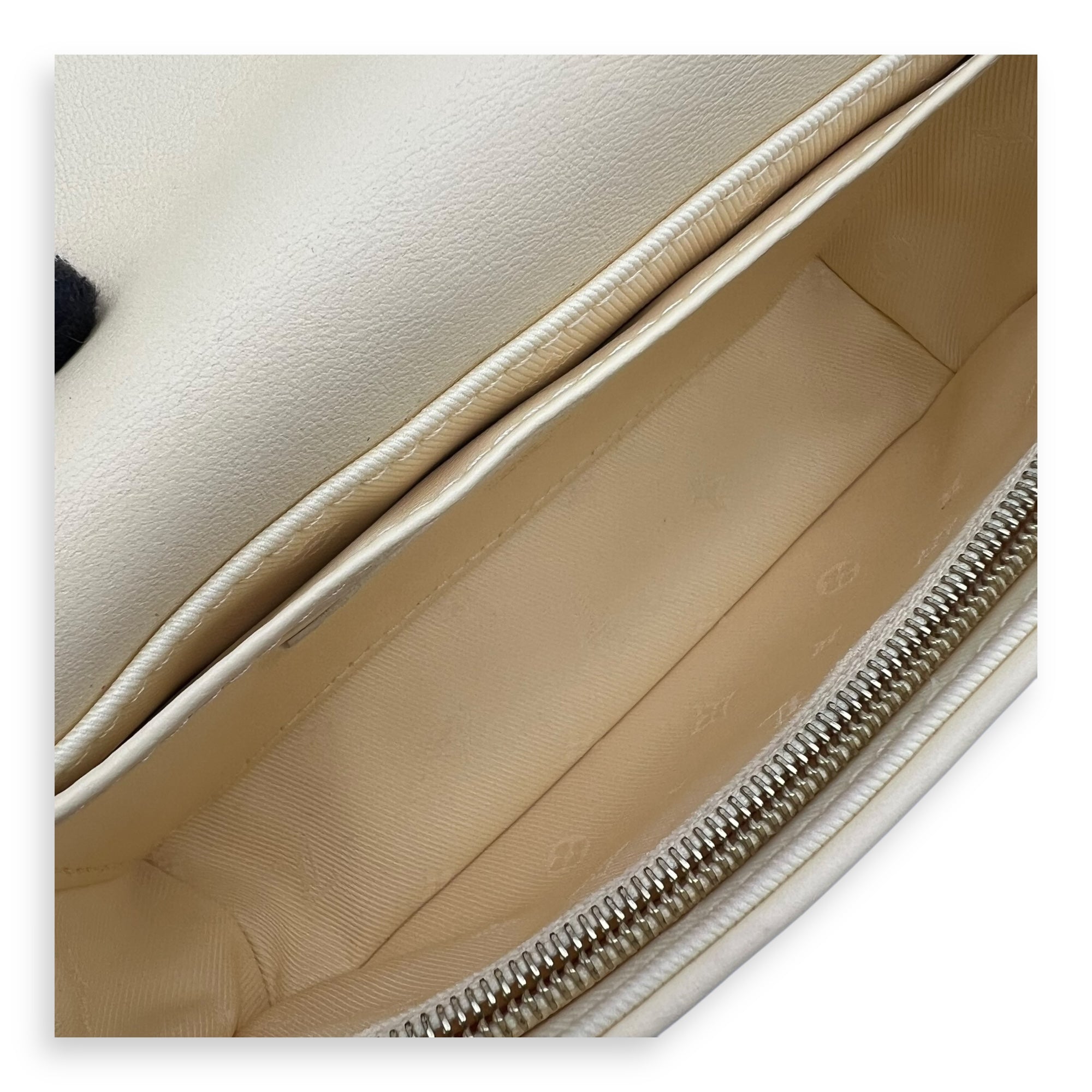 Bubblegram Wallet on Strap Yellow Crossbody Bag in Lambskin, Gold hardware - Image 7