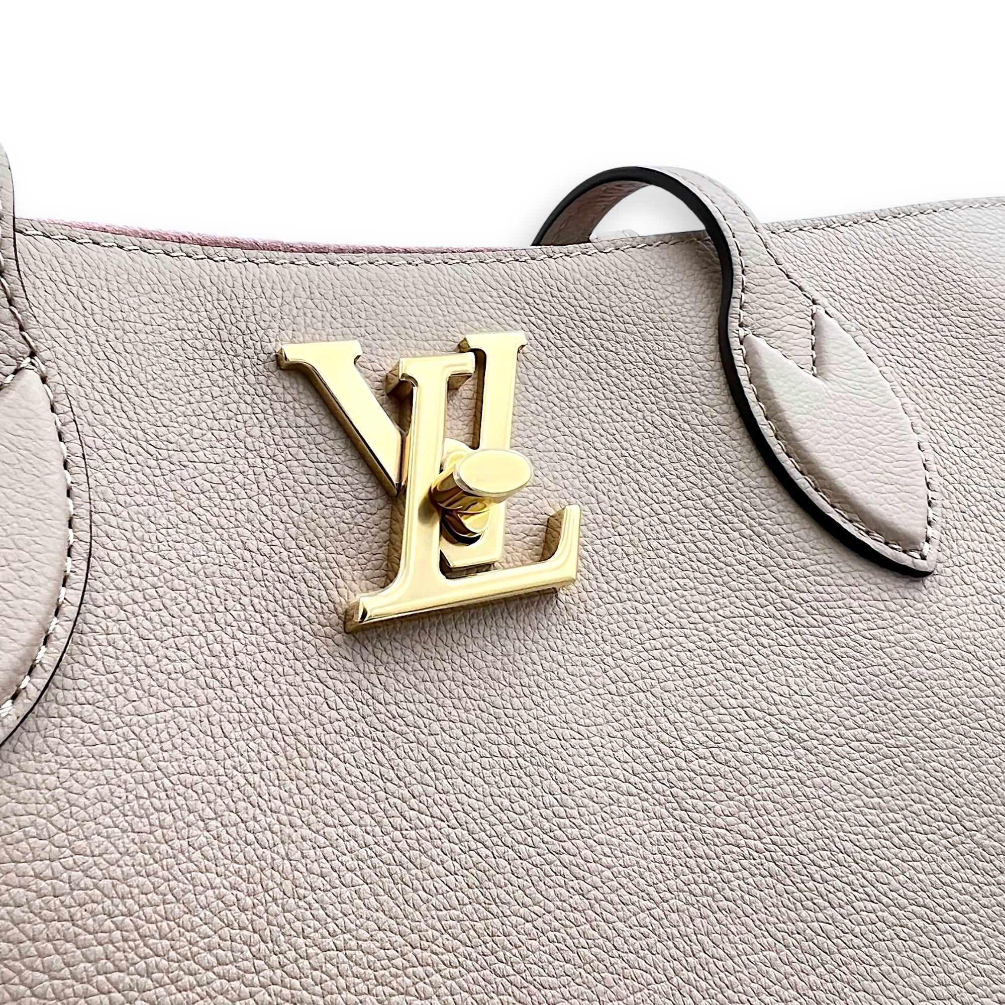 Lock Me Beige Tote Bag in Taurillon Leather, Gold hardware - Image 10