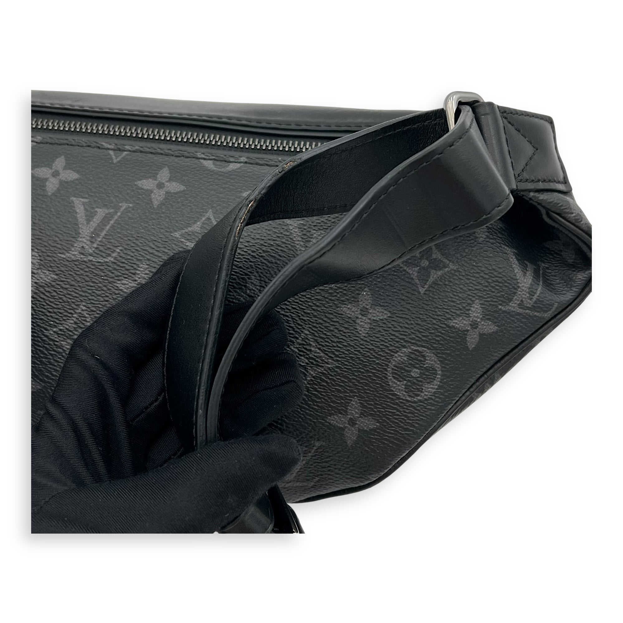 Discovery Belt Bag Eclipse in Monogram Coated Canvas, Silver hardware - Image 9